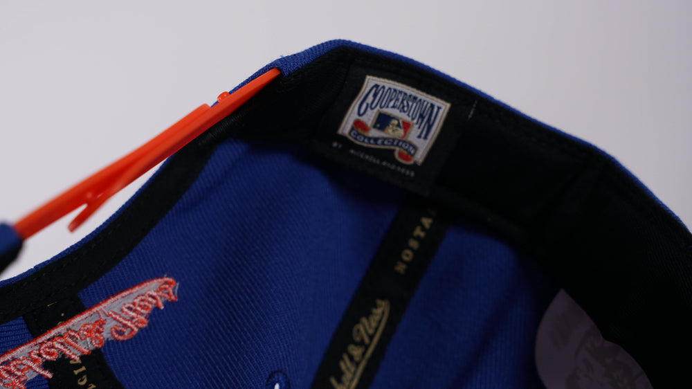 Mitchell & Ness Caps